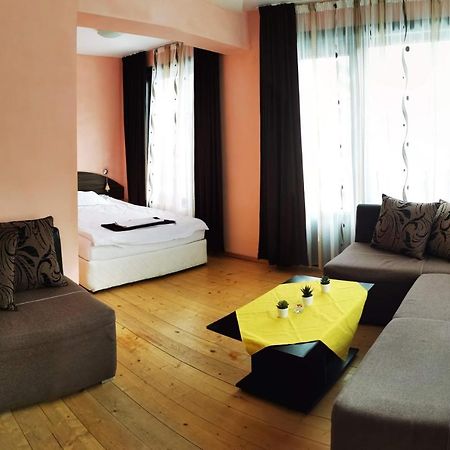 Apartments Black Horse Pamporovo Esterno foto