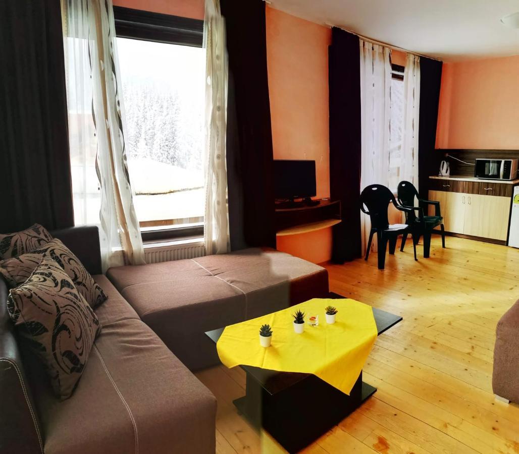 Apartments Black Horse Pamporovo Esterno foto