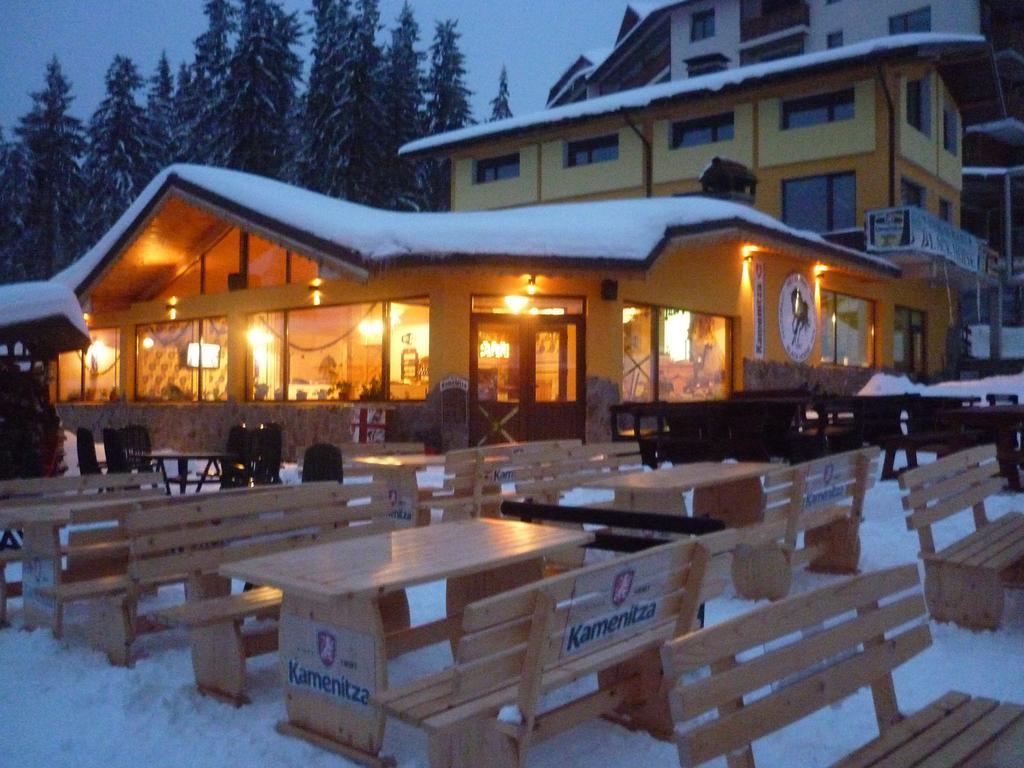 Apartments Black Horse Pamporovo Esterno foto