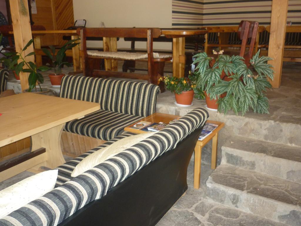 Apartments Black Horse Pamporovo Esterno foto